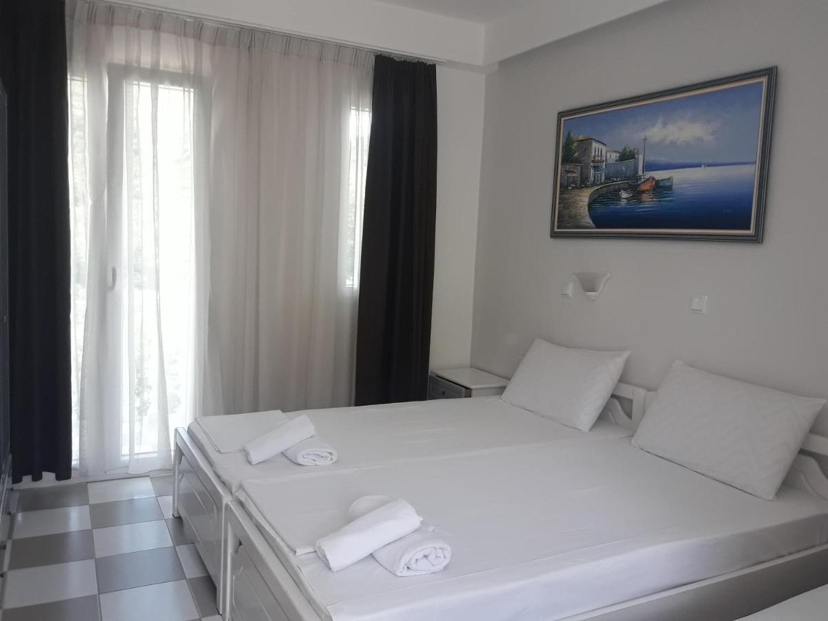 Calma Studios Parga Luaran gambar