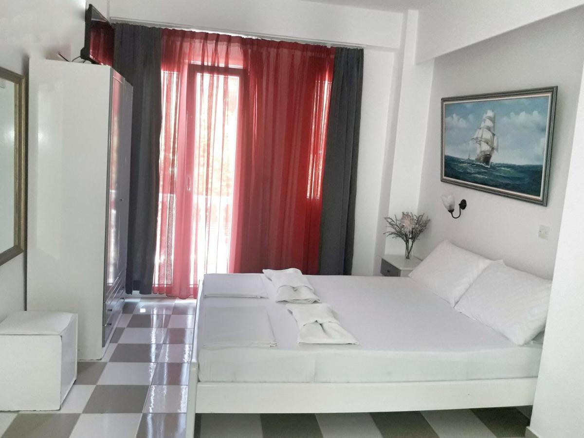 Calma Studios Parga Luaran gambar